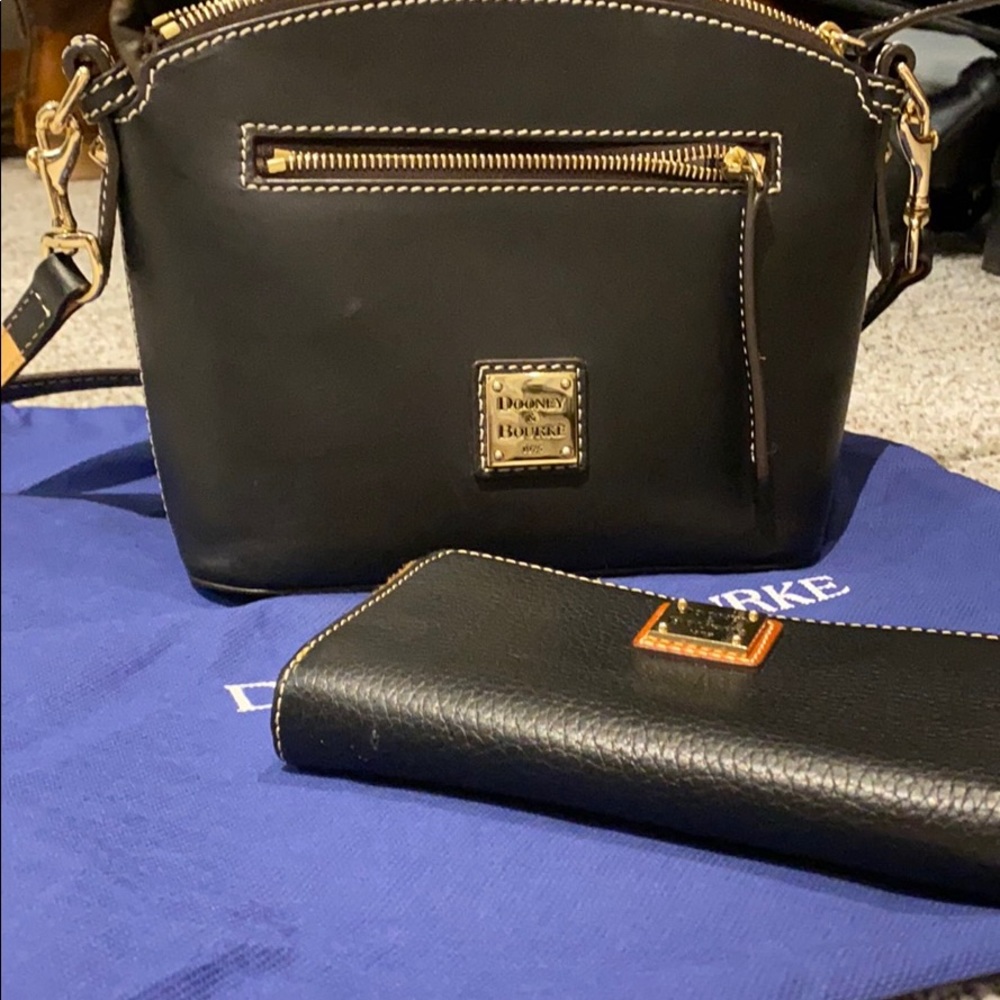 Dooney & Bourke black handbag and wallet.